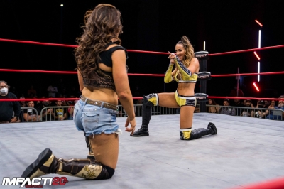 IMPACT2206_ChelseaGreen_vs_MickieJames-WM-19-scaled.jpg
