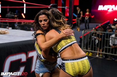IMPACT2206_ChelseaGreen_vs_MickieJames-WM-31-scaled.jpg