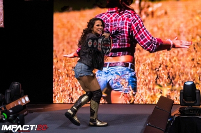 IMPACT2206_ChelseaGreen_vs_MickieJames-WM-8.jpg