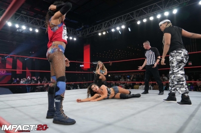 IMPACT2212_MickieJames_vs_TashaSteelz-WM-62-scaled.jpg