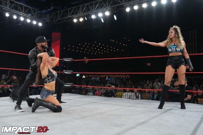 IMPACT2212_MickieJames_vs_TashaSteelz-WM-76-scaled.jpg