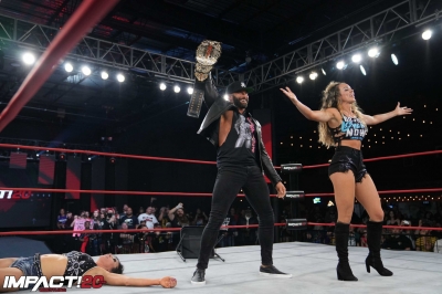 IMPACT2212_MickieJames_vs_TashaSteelz-WM-80-scaled.jpg