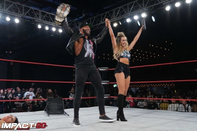 IMPACT2212_MickieJames_vs_TashaSteelz-WM-83-scaled.jpg