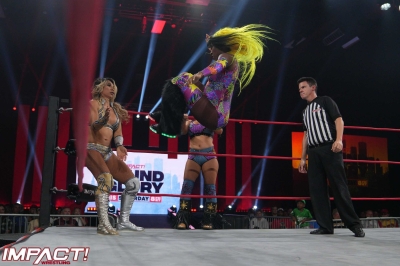 IMPACT2342_GiseleShaw_SavannahEvans_vs_MickieJames_Trinity-WM-18.jpg