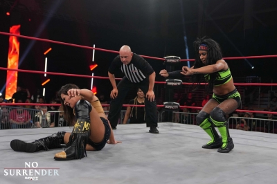 NoSurrender2022_TashaSteelz_vs_MickieJames-WM-42-scaled.jpg