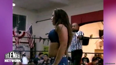 mickiematch20100807_Still035.jpg