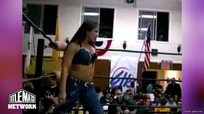 mickiematch20100807_Still049.jpg