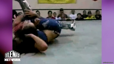mickiematch20100807_Still1025.jpg