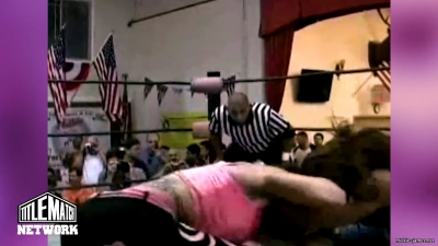 mickiematch20100807_Still104.jpg