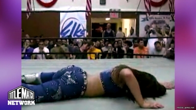 mickiematch20100807_Still1047.jpg