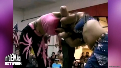 mickiematch20100807_Still107.jpg