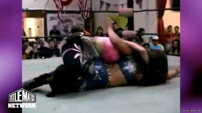 mickiematch20100807_Still1089.jpg