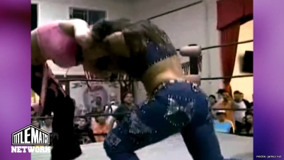 mickiematch20100807_Still110.jpg