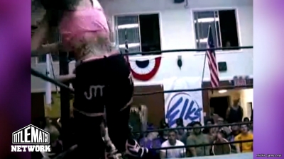 mickiematch20100807_Still1279.jpg