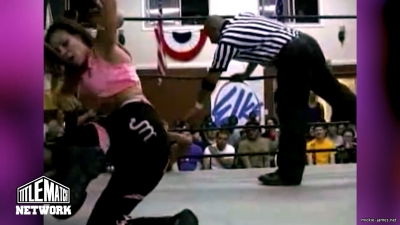 mickiematch20100807_Still1289.jpg