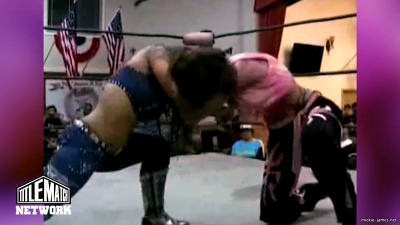 mickiematch20100807_Still129.jpg