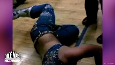 mickiematch20100807_Still1308.jpg