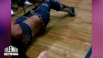 mickiematch20100807_Still1321.jpg
