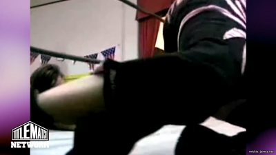 mickiematch20100807_Still1378.jpg