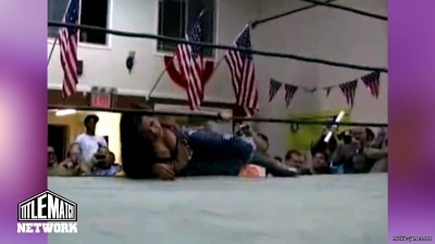 mickiematch20100807_Still1384.jpg