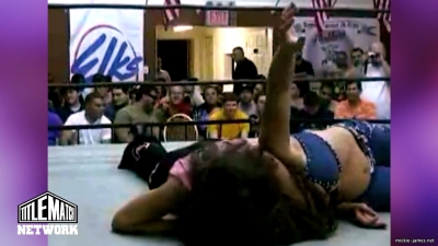 mickiematch20100807_Still1443.jpg