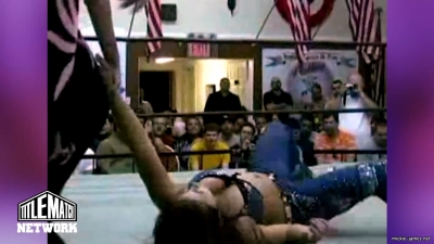 mickiematch20100807_Still1451.jpg