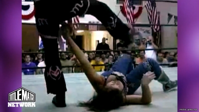 mickiematch20100807_Still1453.jpg