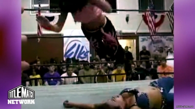 mickiematch20100807_Still1462.jpg
