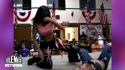 mickiematch20100807_Still1470.jpg