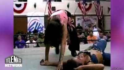 mickiematch20100807_Still1472.jpg