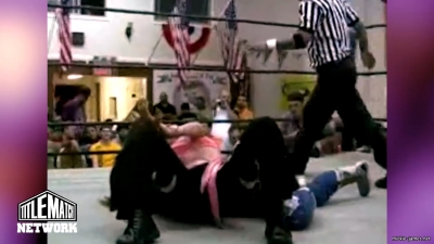 mickiematch20100807_Still1496.jpg