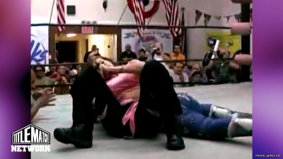 mickiematch20100807_Still1519.jpg