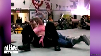 mickiematch20100807_Still1528.jpg