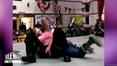 mickiematch20100807_Still1529.jpg