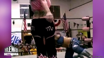 mickiematch20100807_Still1583.jpg