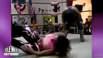 mickiematch20100807_Still1637.jpg