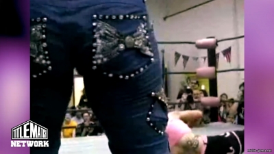mickiematch20100807_Still1645.jpg
