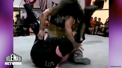 mickiematch20100807_Still1660.jpg