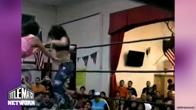 mickiematch20100807_Still1707.jpg