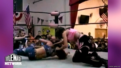 mickiematch20100807_Still1795.jpg