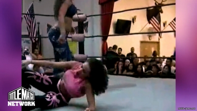 mickiematch20100807_Still1822.jpg