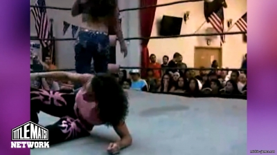 mickiematch20100807_Still1824.jpg