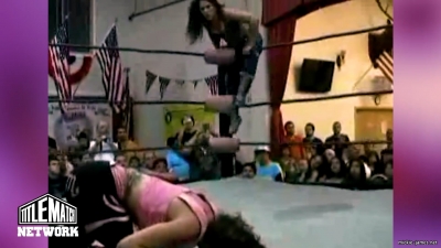 mickiematch20100807_Still1840.jpg