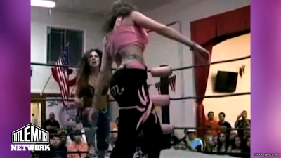 mickiematch20100807_Still1894.jpg