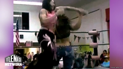 mickiematch20100807_Still197.jpg