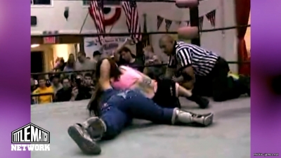 mickiematch20100807_Still238.jpg