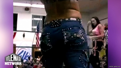 mickiematch20100807_Still272.jpg