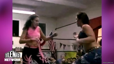 mickiematch20100807_Still276.jpg