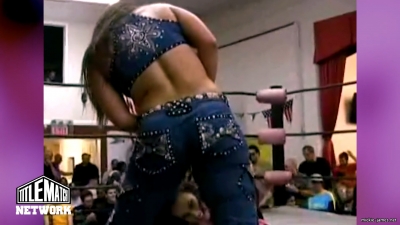 mickiematch20100807_Still304.jpg