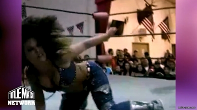 mickiematch20100807_Still364.jpg